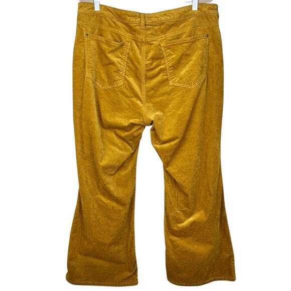 Anthropologie Pilcro The Yaya Mid-Rise Crop FlareCorduroy Pants 20W Yellow - Picture 5 of 5
